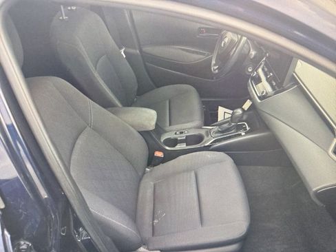 Used 2023 Toyota Corolla LE FWD image 6
