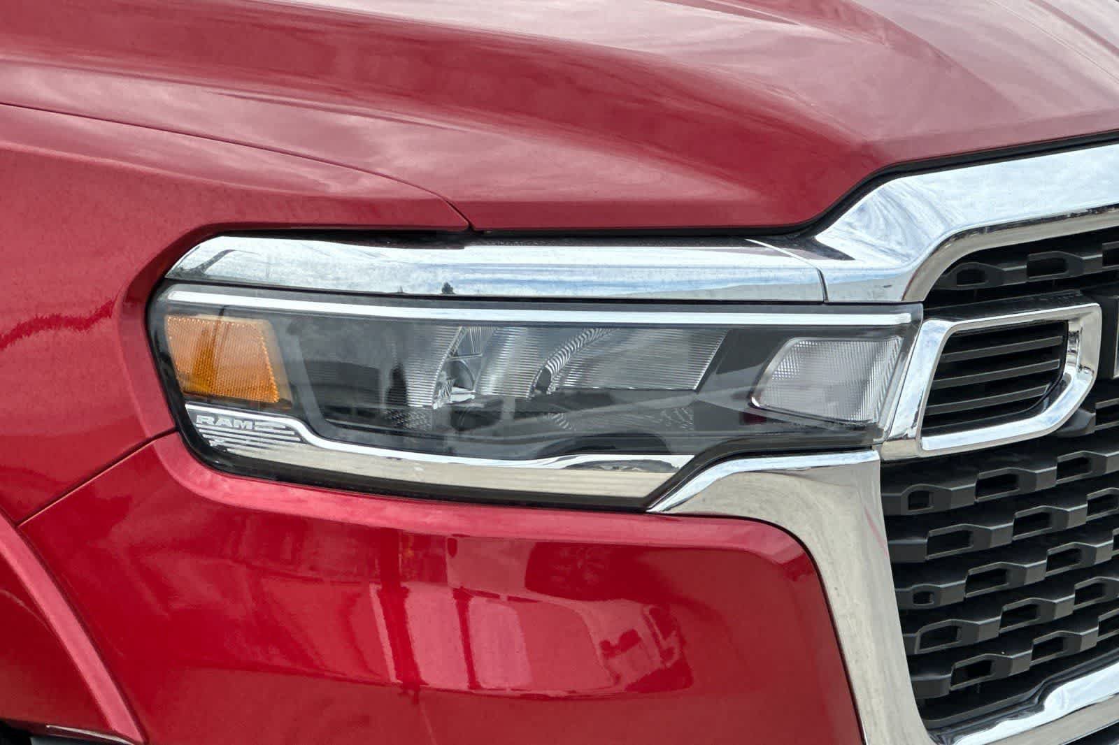 Used 2026 RAM 1500 Big Horn AWD/4WD image 32
