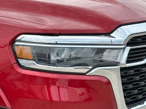 Used 2026 RAM 1500 Big Horn AWD/4WD image 32