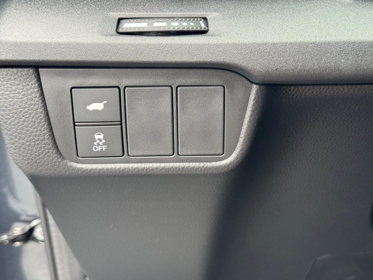 Certified 2025 Honda CR-V Sport-L image 24