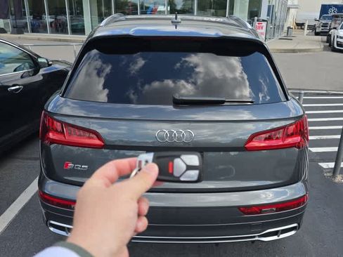 Used 2019 Audi SQ5 Premium Plus AWD/4WD image 3