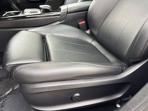 Used 2020 Mercedes-Benz A 220 w/ Premium Package image 34