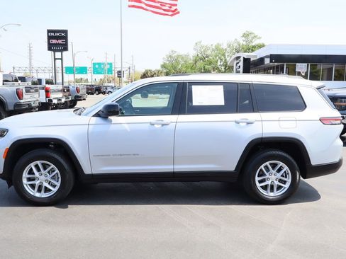Used 2023 Jeep Grand Cherokee L Laredo w/ Luxury Tech Group I image 5