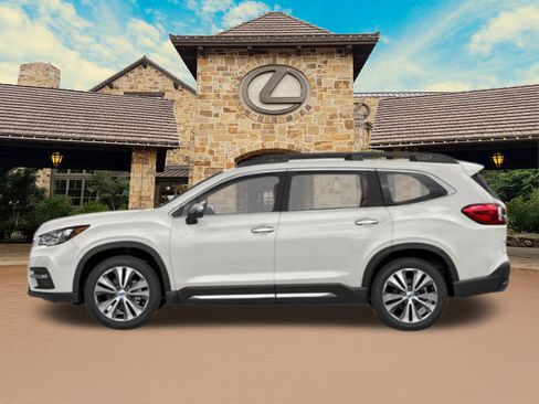 Used 2022 Subaru Ascent Touring w/ Popular Package #2A image 3