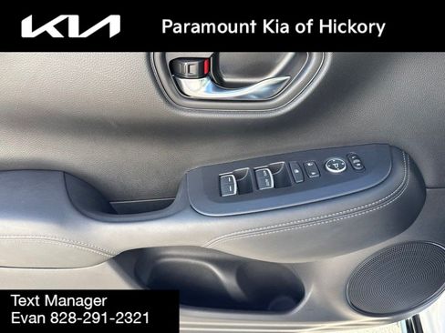 Used 2024 Honda HR-V EX-L image 16