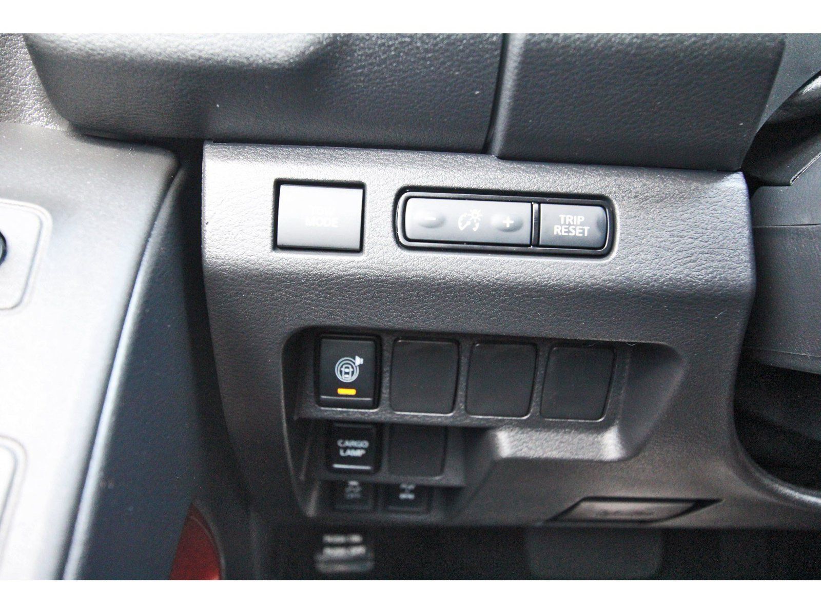 Used 2026 Nissan Frontier PRO-4X w/ Tow Package AWD/4WD image 18
