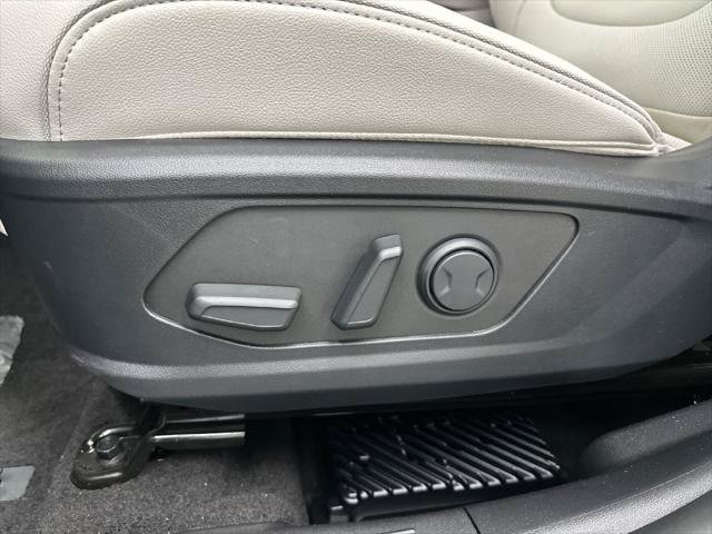 New 2026 Hyundai Tucson Limited FWD image 10