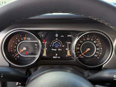 Used 2023 Jeep Gladiator Sport AWD/4WD image 14
