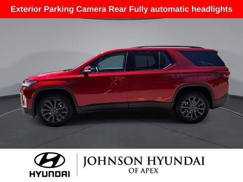 Used 2023 Chevrolet Traverse RS FWD image 10