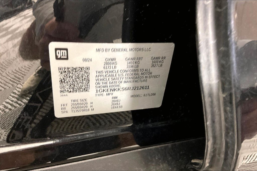 Certified 2024 GMC Acadia Elevation FWD image 17