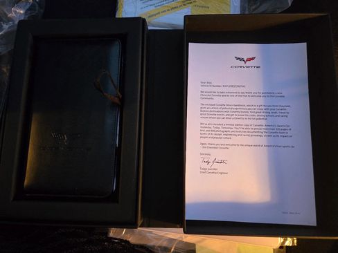 Used 2012 Chevrolet Corvette Z06 w/ 3LZ Preferred Equipment Group image 33