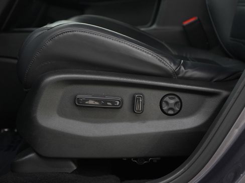 Used 2019 Honda CR-V EX-L image 23