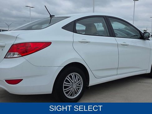Used 2014 Hyundai Accent GLS FWD image 5