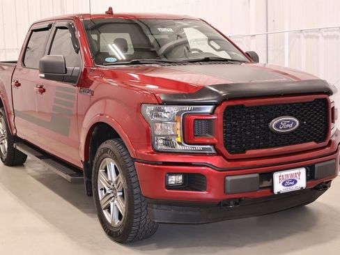 Used 2018 Ford F150 XLT w/ Equipment Group 302A Luxury AWD/4WD image 3
