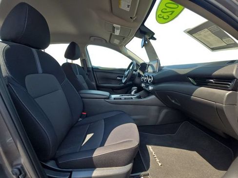 Used 2023 Nissan Sentra SV w/ All-Weather Package FWD image 11