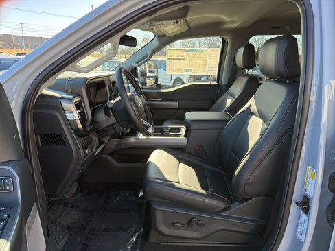 New 2026 Ford F250 Lariat w/ Lariat Premium Package image 11