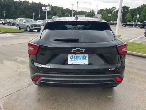 New 2026 Chevrolet Trax RS FWD image 5