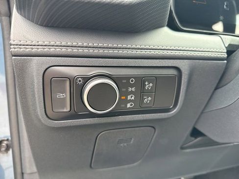 Used 2024 Ford Mustang GT Premium image 27