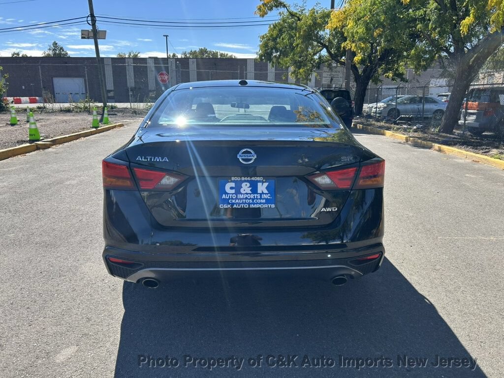Used 2020 Nissan Altima 2.5 SR AWD/4WD image 8