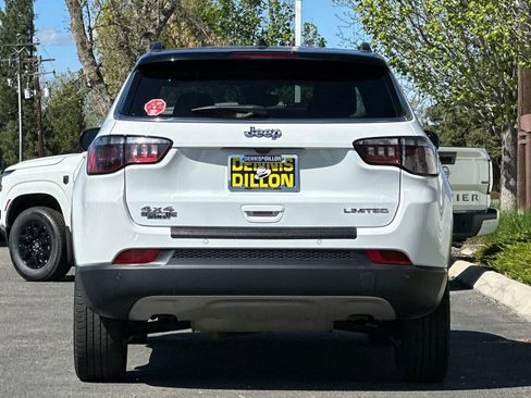 Used 2024 Jeep Compass Limited image 5