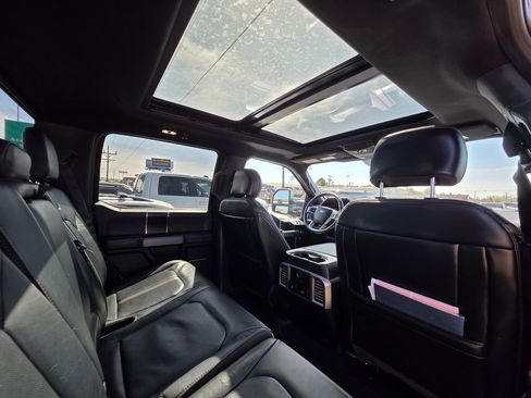 Used 2020 Ford F150 Platinum w/ Equipment Group 701A Luxury AWD/4WD image 14