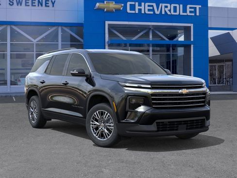 New 2026 Chevrolet Traverse LT image 7