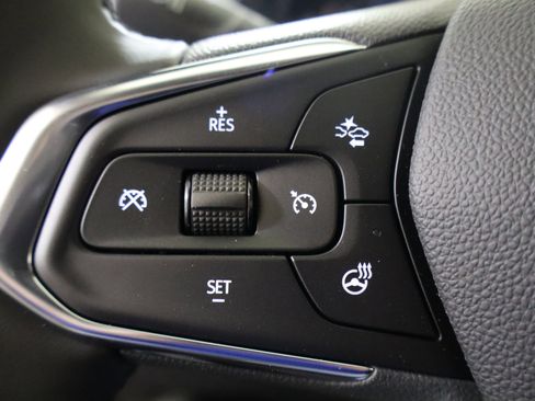 New 2026 Chevrolet Trax LT w/ Driver Confidence Package image 28