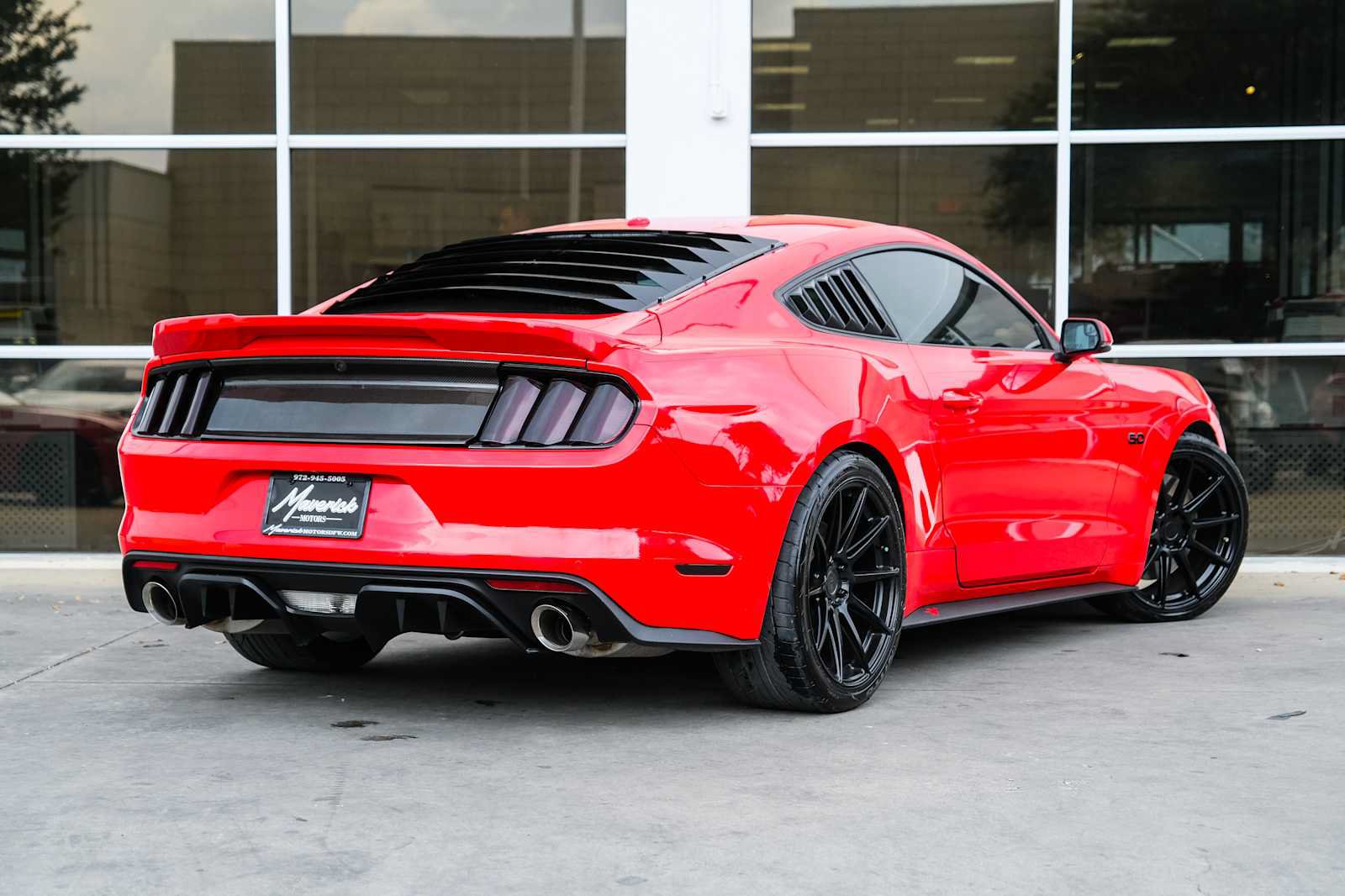 Used 2015 Ford Mustang GT Premium w/ GT Performance Package RWD image 12