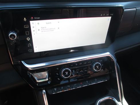 Used 2024 GMC Sierra 2500 Denali Ultimate AWD/4WD image 35