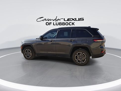 Used 2022 Jeep Grand Cherokee Trailhawk w/ Luxury Tech Group III image 6