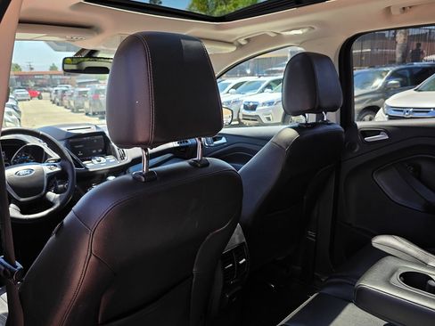 Used 2014 Ford Escape Titanium w/ Equipment Group 401A FWD image 26