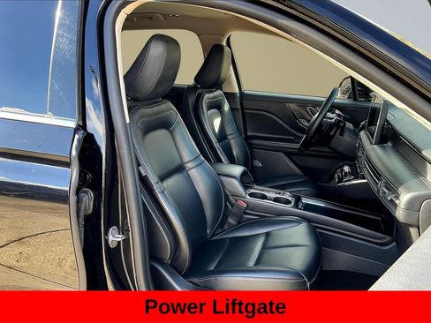 Used 2023 Lincoln Corsair Standard image 9