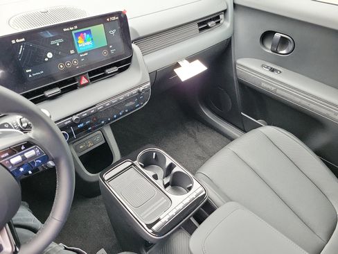 Used 2025 Hyundai Ioniq 5 XRT AWD/4WD image 13