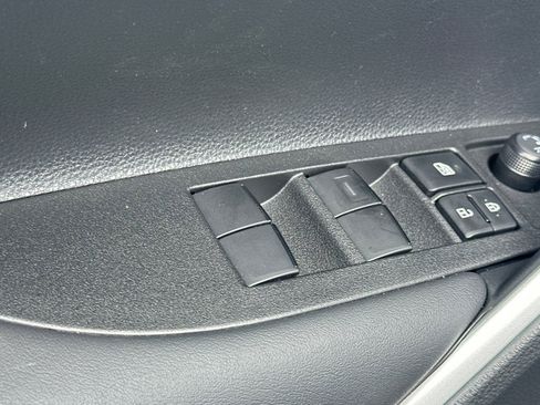 New 2026 Toyota Corolla Cross L FWD image 13