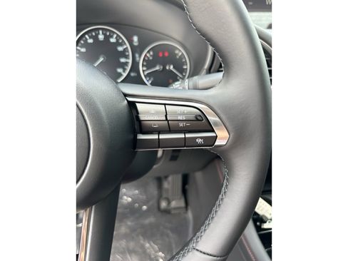 Certified 2025 MAZDA MAZDA3 s image 18