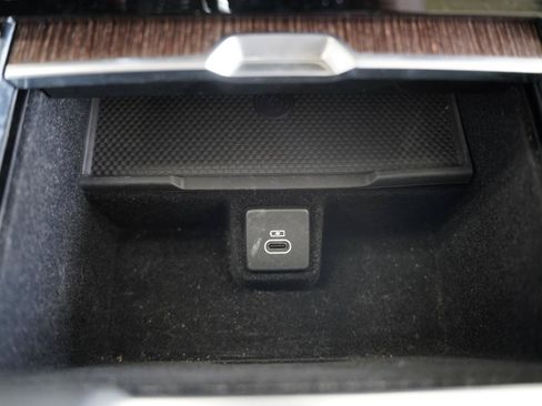 Used 2023 Land Rover Range Rover SE AWD/4WD image 23