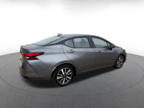 Used 2025 Nissan Versa SV FWD image 15