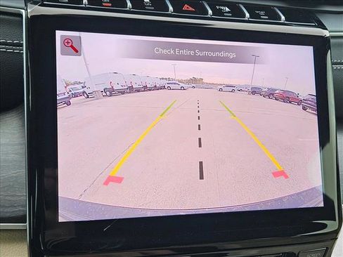 New 2025 Jeep Grand Cherokee Limited image 13