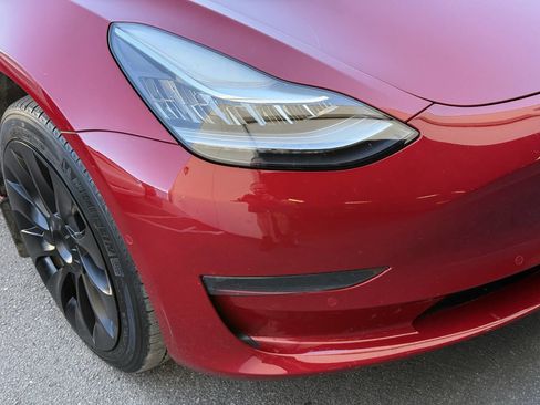 Used 2018 Tesla Model 3 Long Range image 34
