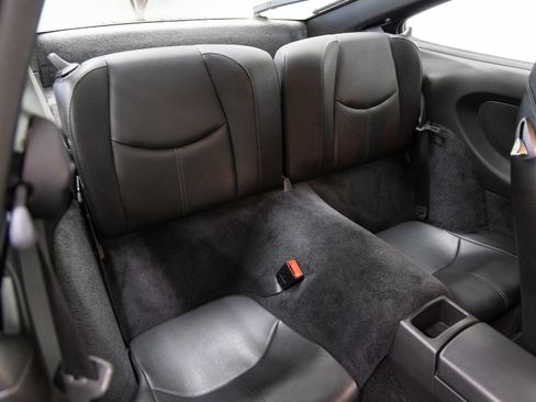 Used 2005 Porsche 911 Carrera RWD image 15