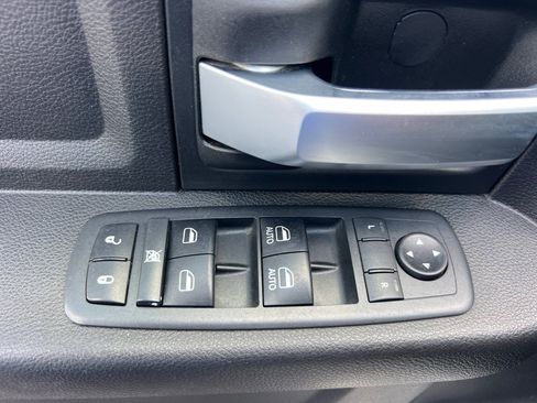 Used 2019 RAM 2500 Tradesman AWD/4WD image 23