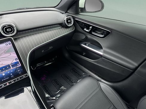 Used 2023 Mercedes-Benz C 300 Sedan image 15