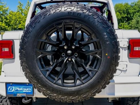 Used 2021 Jeep Wrangler Unlimited Sport AWD/4WD image 26
