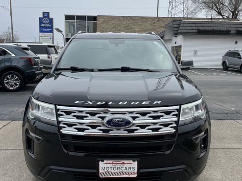 Used 2019 Ford Explorer XLT w/ Equipment Group 201A image 1