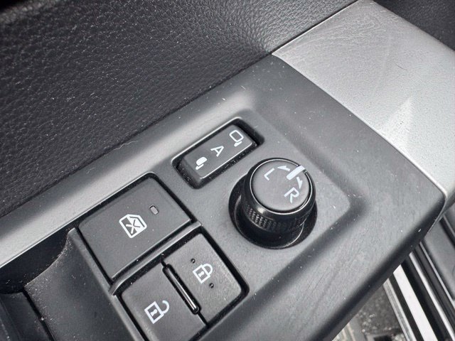 Used 2023 Toyota Tundra Platinum w/ Advanced Package AWD/4WD image 19