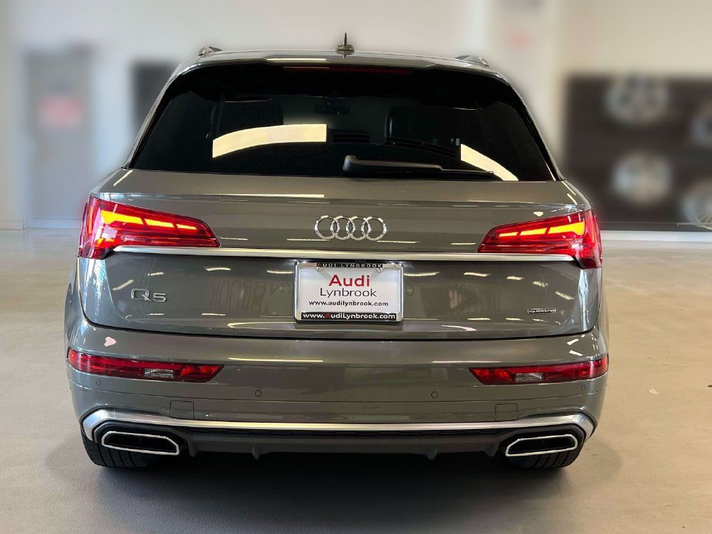 Used 2023 Audi Q5 2.0T Premium Plus w/ Premium Plus Package AWD/4WD image 5