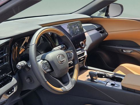 Certified 2025 Lexus RX 350 Premium FWD image 25