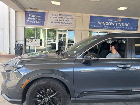 Used 2023 Honda CR-V Sport image 30