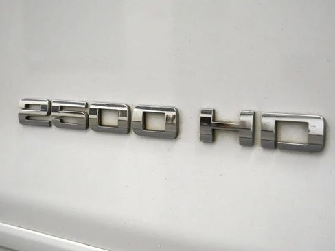 Used 2016 Chevrolet Silverado 2500 LT w/ LT Fleet Convenience Package AWD/4WD image 11