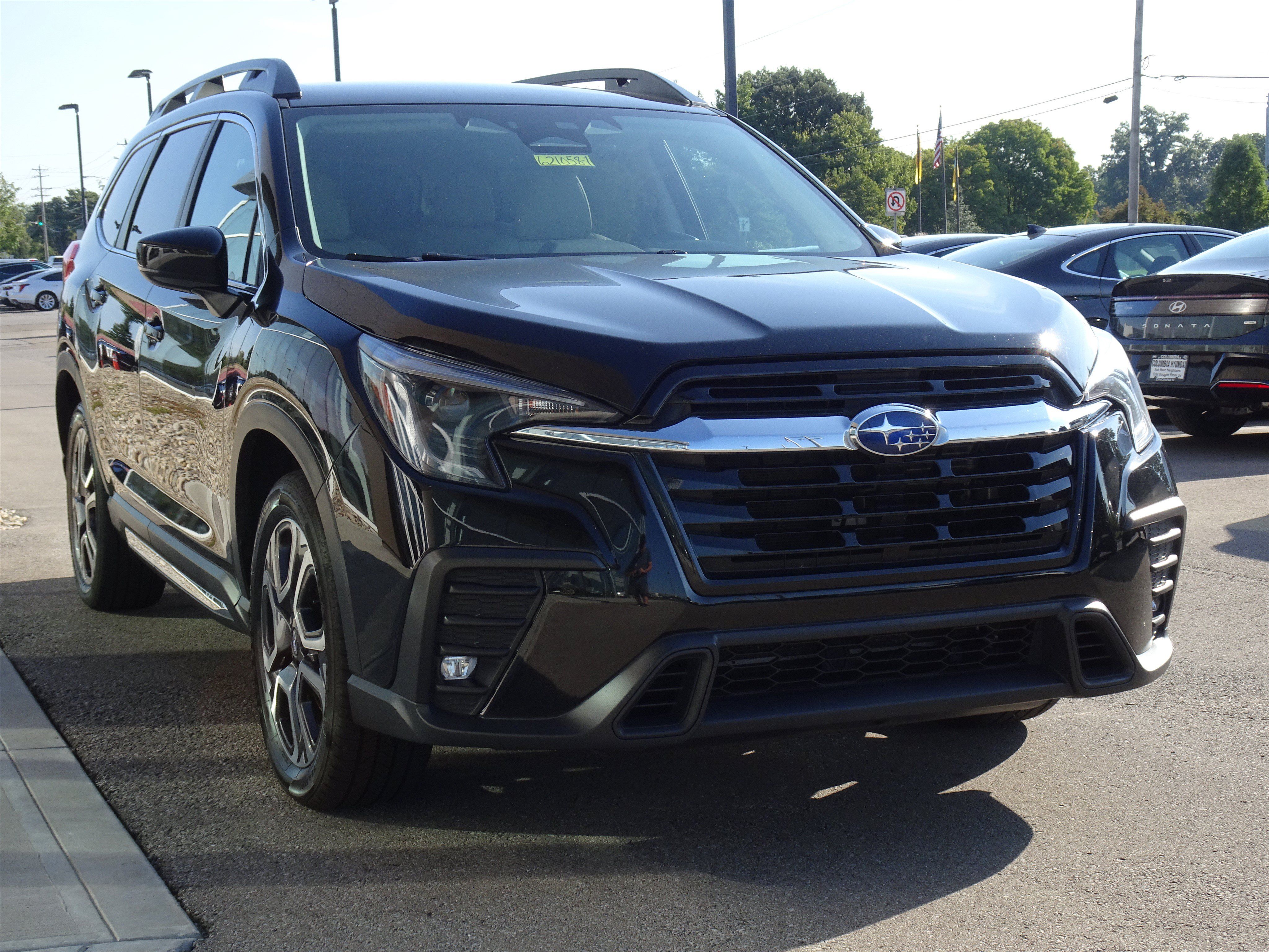 Used 2024 Subaru Ascent Limited AWD/4WD image 6